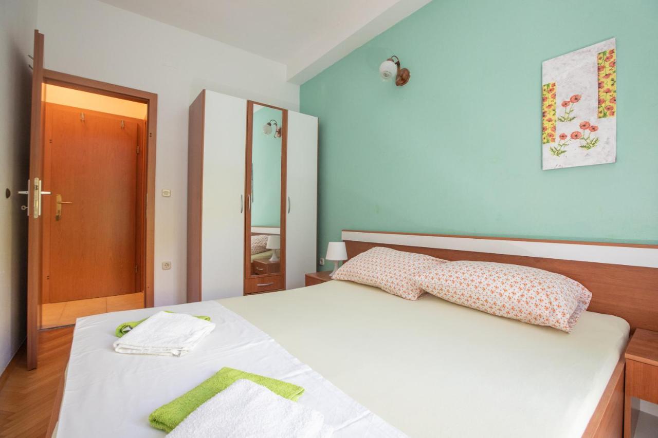 Vega Apartments Podgora Kültér fotó